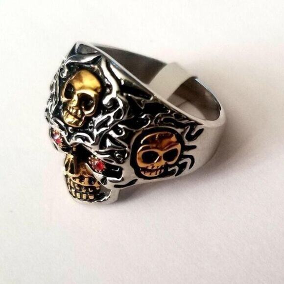 New stainless steel‎ skull ring size 11 - Picture 5 of 5